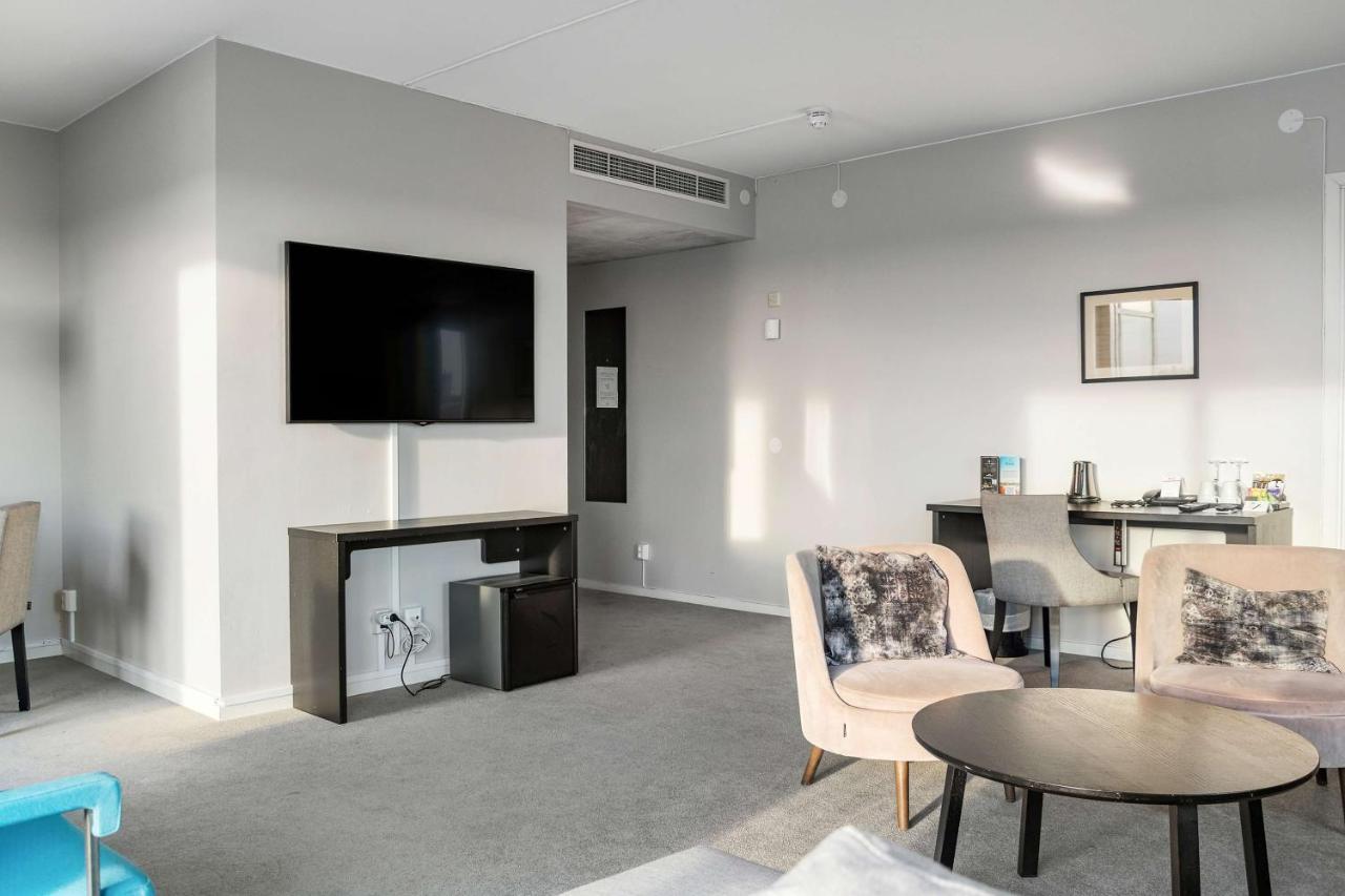 Best Western Plus Hotel Plaza Västerås Extérieur photo