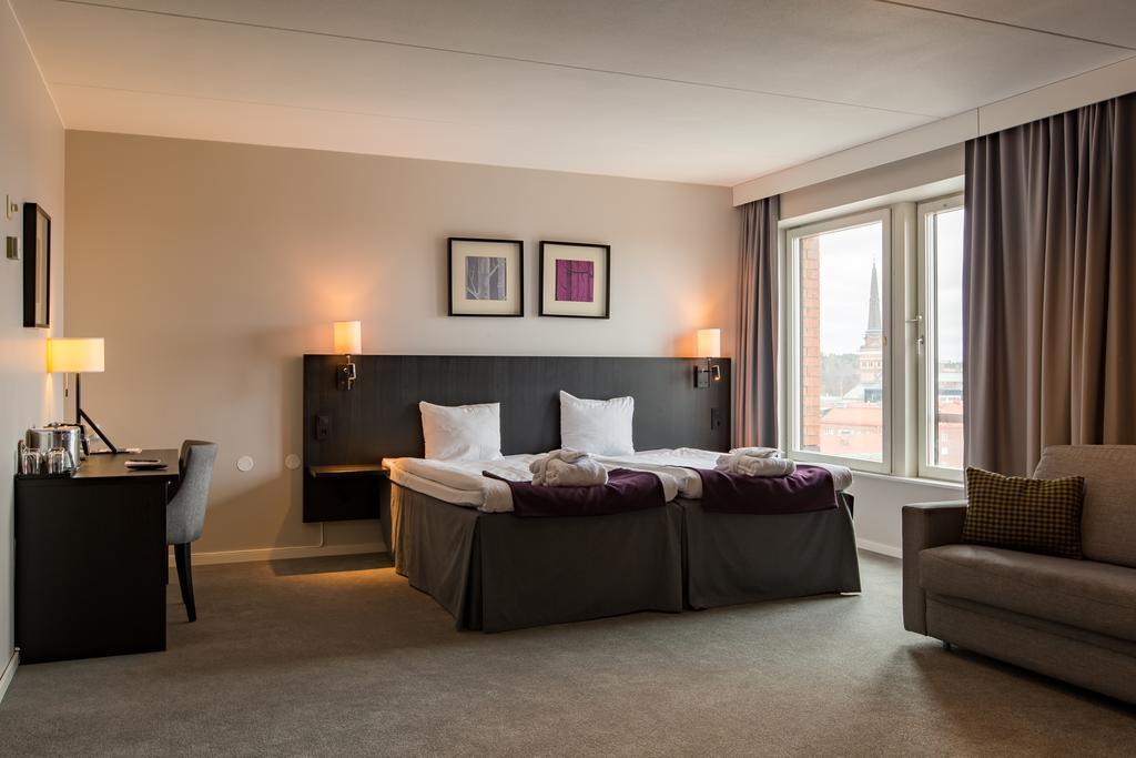 Best Western Plus Hotel Plaza Västerås Extérieur photo